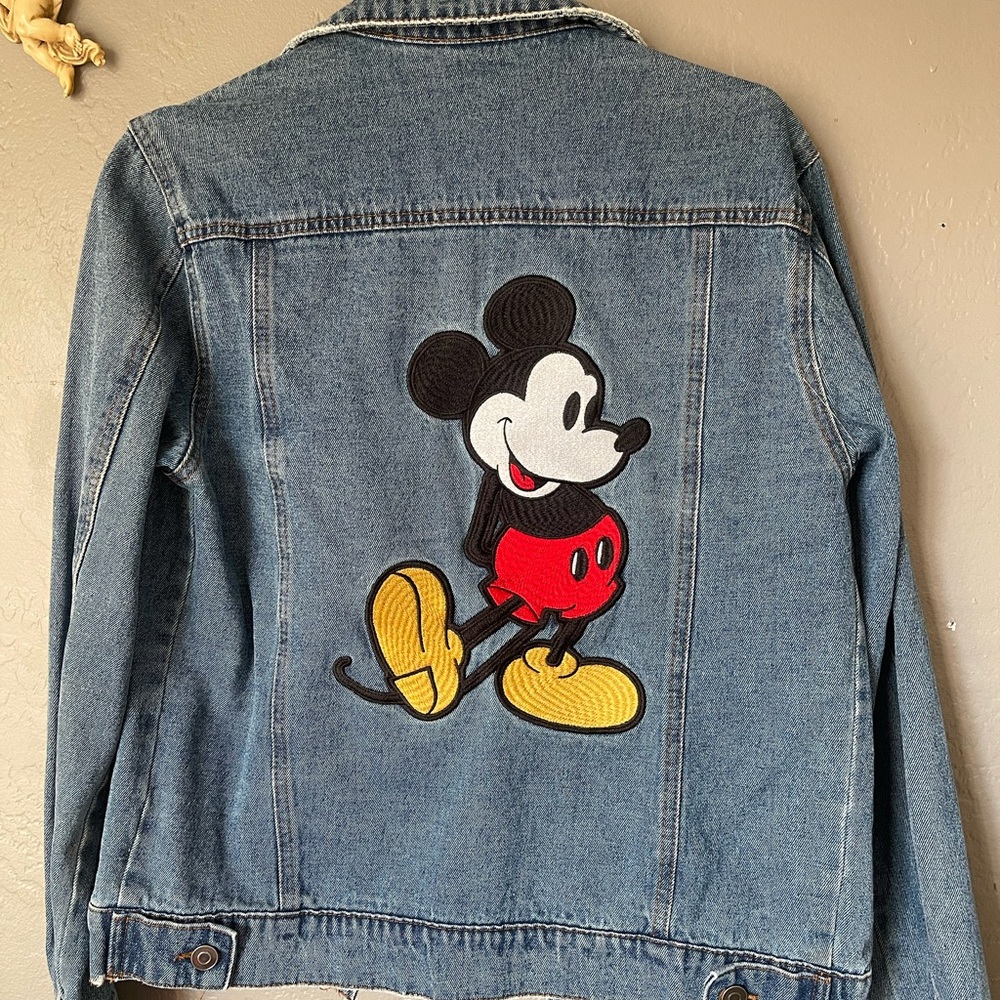 Vintage Disney Mickey Mouse Small Denim Trucker Jacket Embroidered